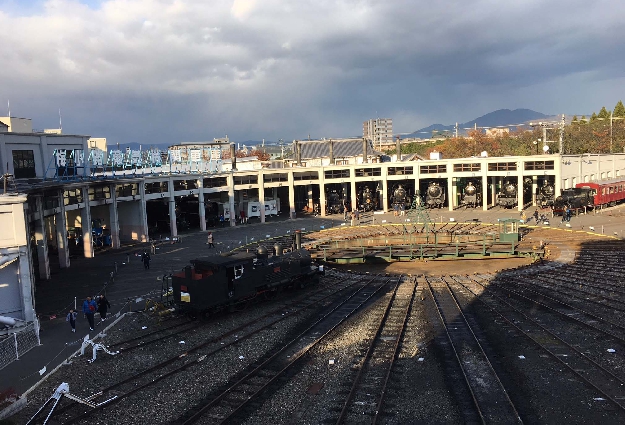 写真１１－２８　操車場遠景