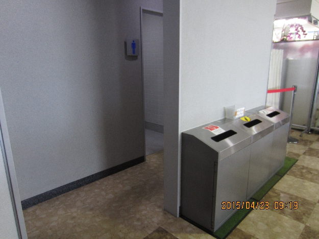 写真3　さすが・佐賀空港のトイレ