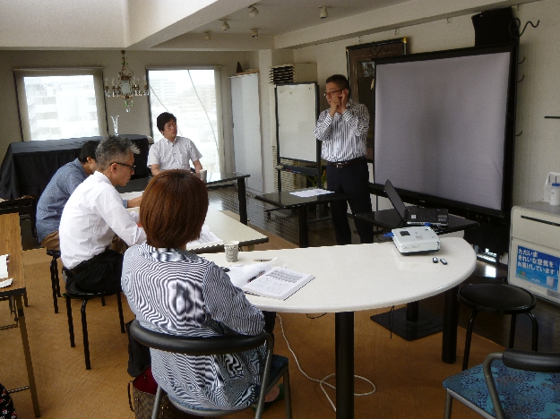 写真9　基礎的勉強会・関西